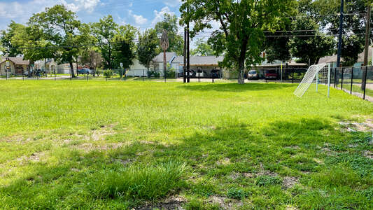 Southmayd Elementary Field - Practice in Houston