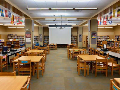 Roberto Clemente Middle School Media Center in Orlando