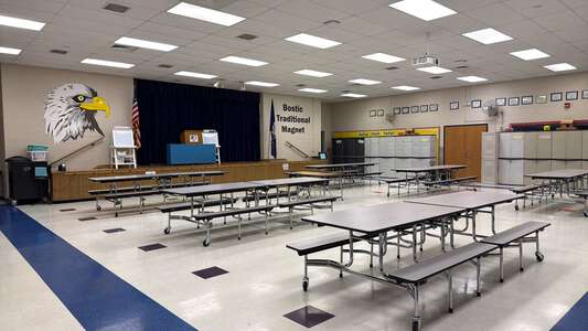 Bostic Traditional Magnet Elementary School Auditorium in Wichita 4