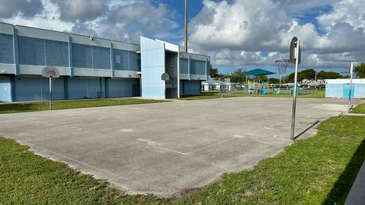 Arcola Lake Elementary School Outdoor Basketball Courts in Miami
