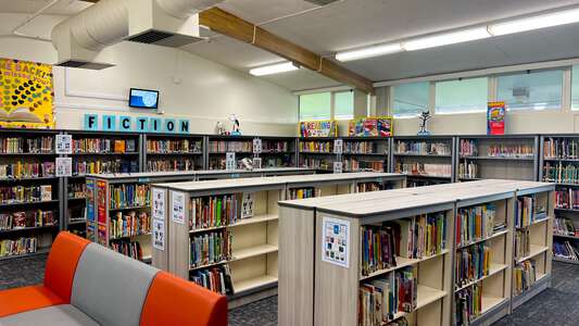 Park View Elementary School Library in Simi Valley