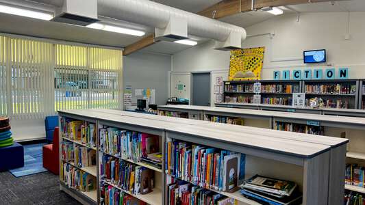 Park View Elementary School Library in Simi Valley