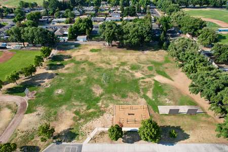 Julien Elementary School Field - Practice in Turlock