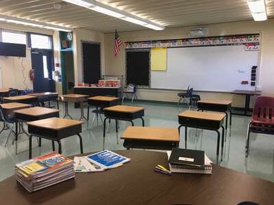 Dickenson Elementary School (1101) Classroom Standard in Town and Country