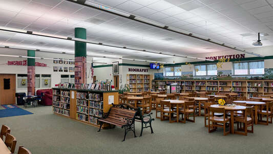Hanahan Middle School Media Center in Hanahan