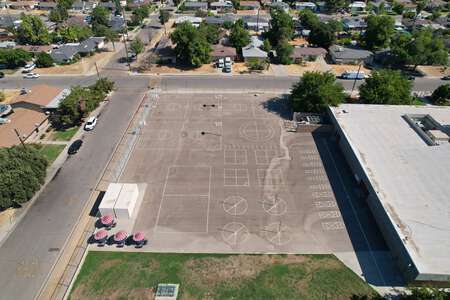 Fremont Elementary School Outdoor Basketball Courts in Fresno