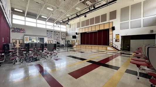 Madison Middle School Cafeteria in Eugene