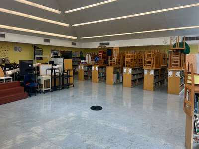 Florida City Elementary School Library in Florida City 2
