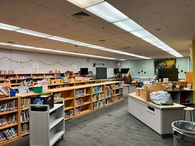 Rundle - Richard J. Elementary School Library in Las Vegas