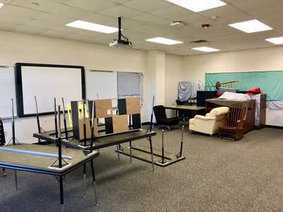 Sonora Elementary School Classroom Standard in Springdale