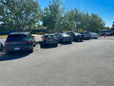Burlingame Intermediate School Parking Lot - Visitors in Burlingame