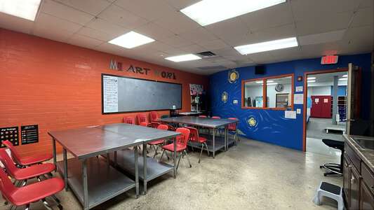 I.G. Homes Branch Art Room in Phoenix 3