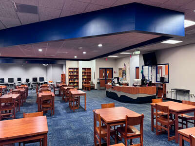 Hanahan High School Media Center in Hanahan