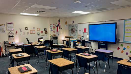 Metro Opportunity High School Classroom Standard in Fort Worth
