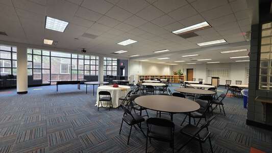 Phoenix Academy Library in Atlanta 3