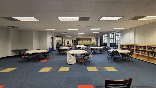 Phoenix Academy Library in Atlanta 4