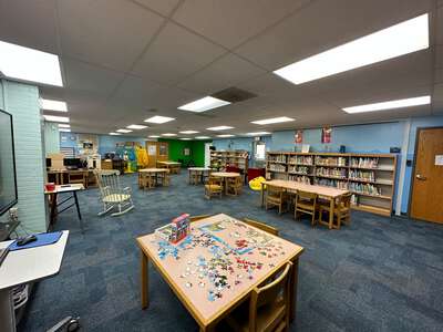 St. Andrew School Library in Panama City