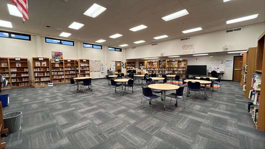 Kelly Liberal Arts Elementary School Library in Wichita 2