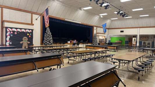 Dennis Elementary School Cafeteria in Oklahoma City