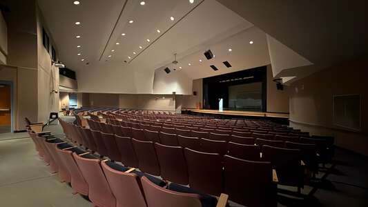 Lake Region High School Auditorium / Theater in Eagle Lake 1