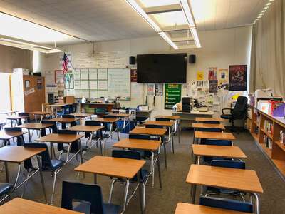 La Loma Middle School Classroom Standard in Modesto