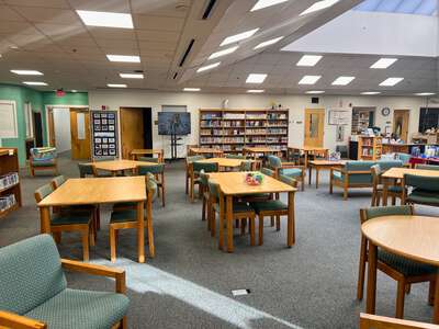 Cook Elementary School Library in Pensacola