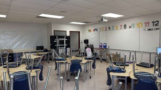 Ernesto Serna Fine Arts Academy Classroom Standard in Socorro 3