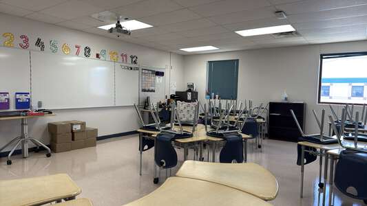 Ernesto Serna Fine Arts Academy Classroom Standard in Socorro 4
