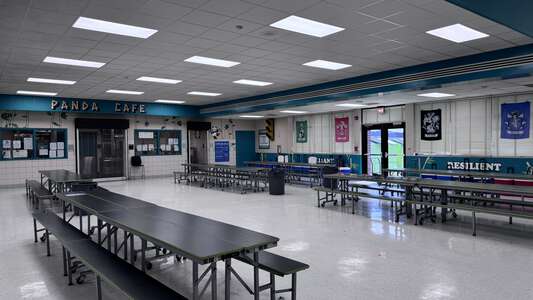 Cafeteria (3 hr min)