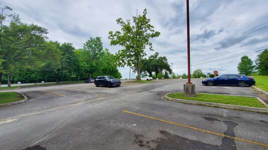 Farragut Primary School Parking Lot in Farragut