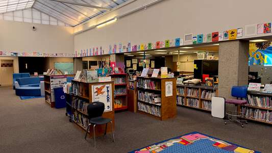 Deerfield Elementary School Library in Irvine