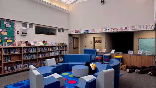 Deerfield Elementary School Library in Irvine
