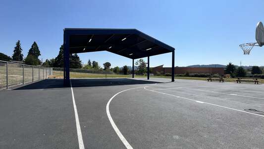 Yujin Gakuen Japanese Immersion Outdoor Basketball Courts in Eugene
