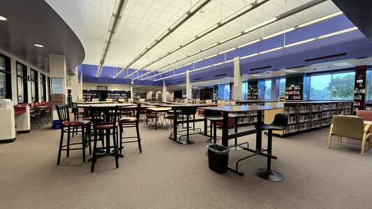 Southridge High School Library in Beaverton 5