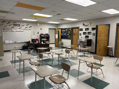 Southeast Middle School Classroom Standard in Hopkins