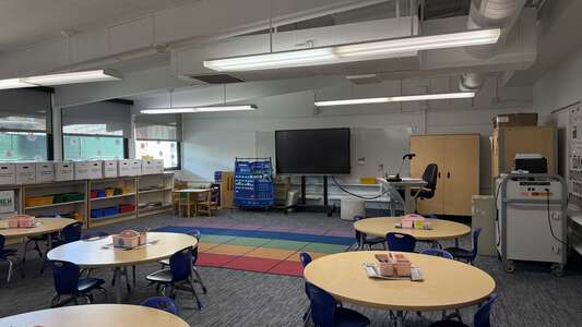 Barnard Mandarin Magnet Elementary School Any Classroom B in San Diego 2