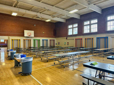 Rose City Park K-5 School Cafeteria in Portland 4
