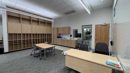 River Grove Elementary School Classroom Standard in Lake Oswego 2