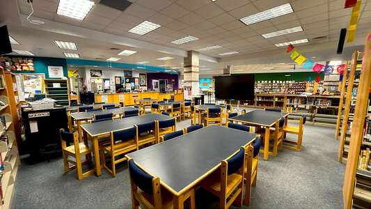 Sun Ridge Middle School Library in El Paso 2