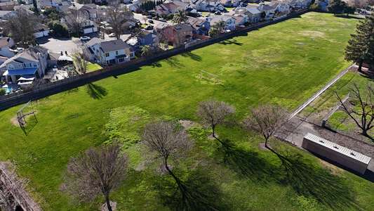 Sutherland Elementary School Field - Practice in Stockton