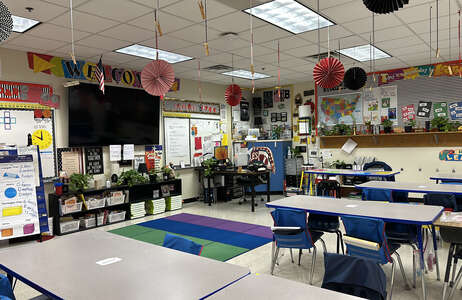 J.C. Austin Elementary School Classroom Standard in Mesquite