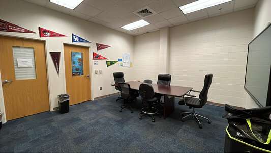 Benjamin E. Mays High School Room 2000 - Conference in Atlanta 3