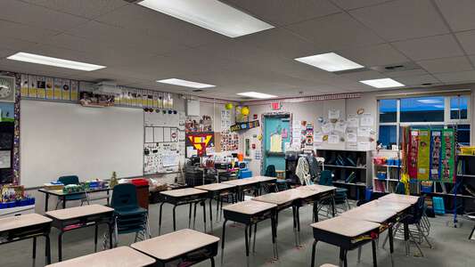 Raymond Case Elementary School Classroom Standard in Elk Grove