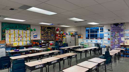 Raymond Case Elementary School Classroom Standard in Elk Grove