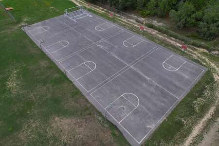 Hudson High School Outdoor Basketball Courts in Hudson
