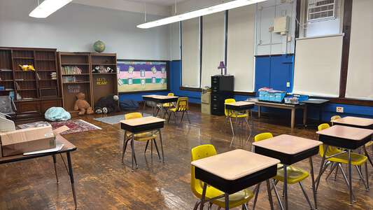 Gale - Stephen F Gale Elementary Community Academy Classroom Standard in Chicago