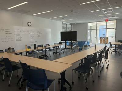 Marshall Middle School Community Room in Austin