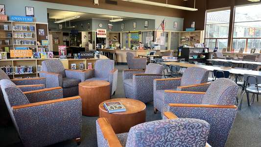 Thurston Middle School Library in Springfield