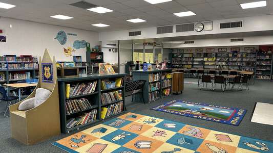 Green Acres Elementary School Library in Santa Cruz