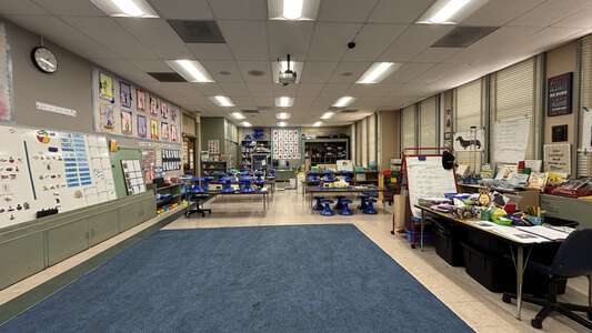 Theodore Roosevelt Elementary School Classroom Standard in Burbank 2